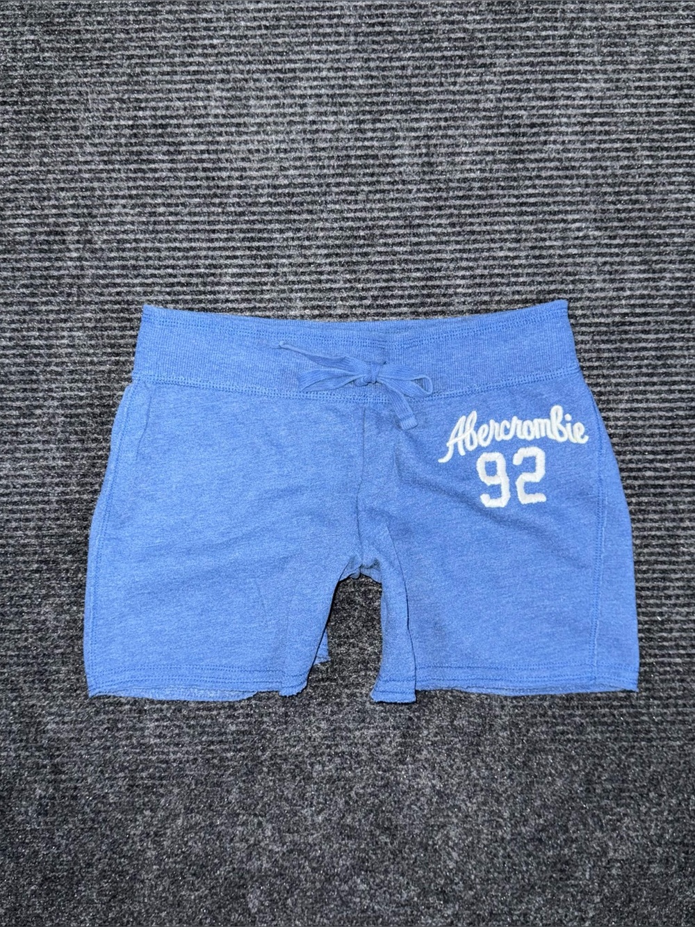 Abercrombie & Fitch Women's Vintage Y2K Blue Logo Sweat Shorts XS ? Low Rise